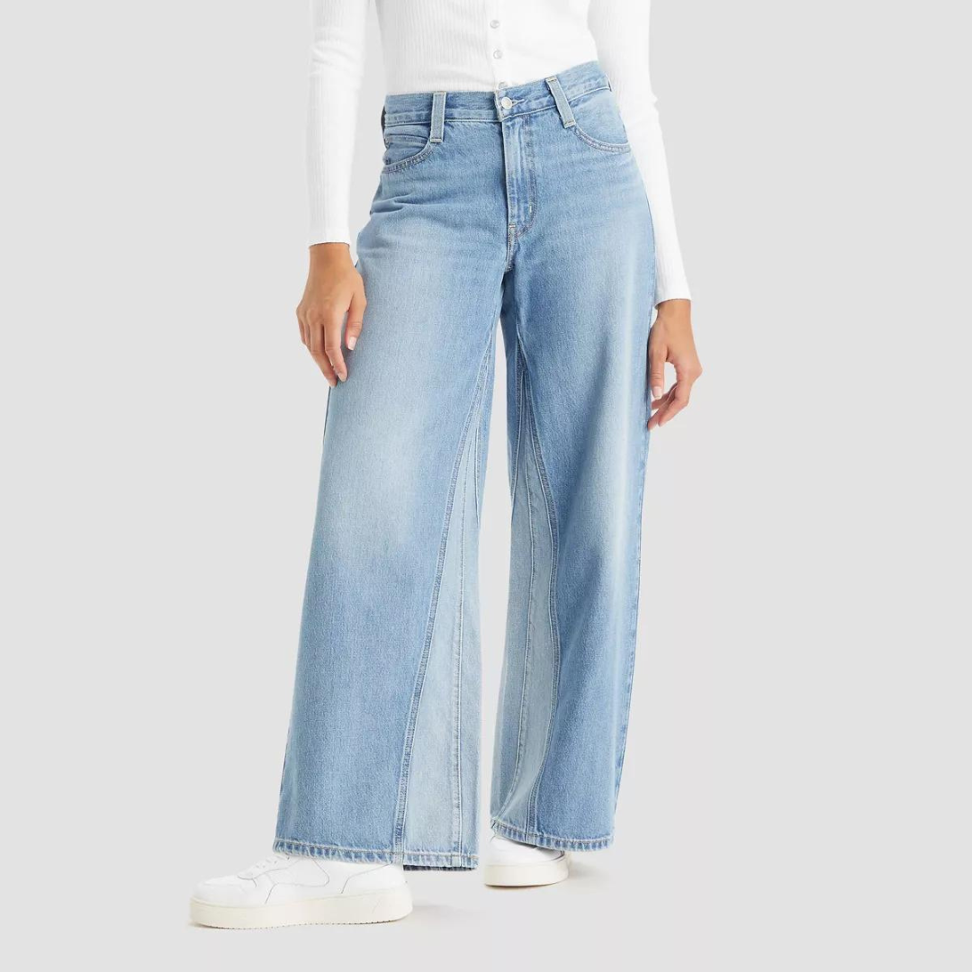 TARGET (3) light wash jeans